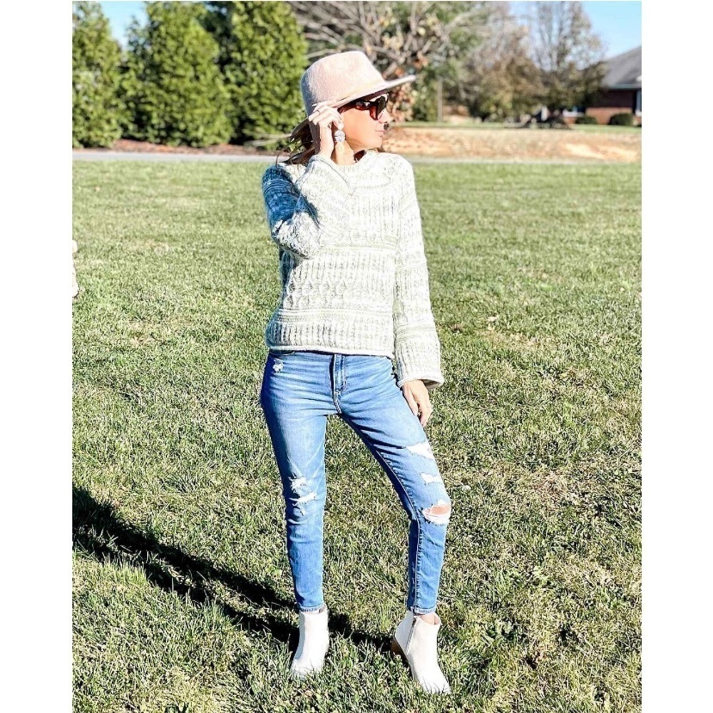 Universal thread gray pullover sweater nwt NWT - image 5